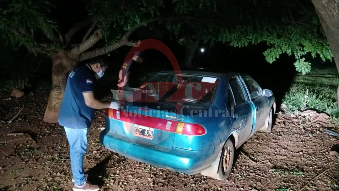 PJC: Hallan automóvil que fue hurtado mientras el dueño hacía visita en una casa