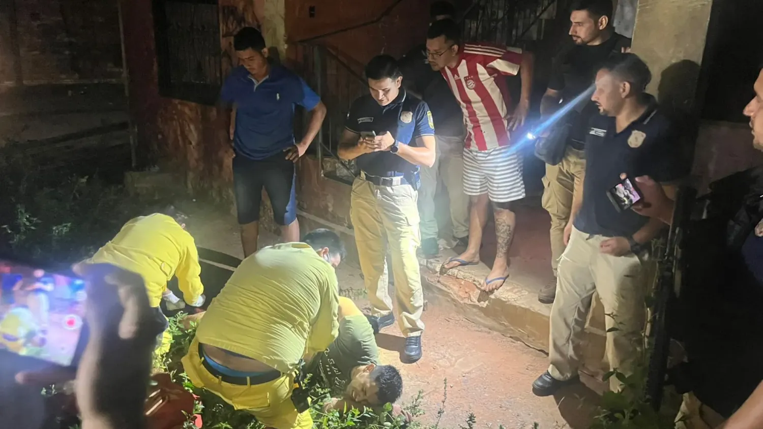 Horror en San Lorenzo: Hombre es detenido tras matar a puñaladas a su ex pareja e hijastra y herir al hijo