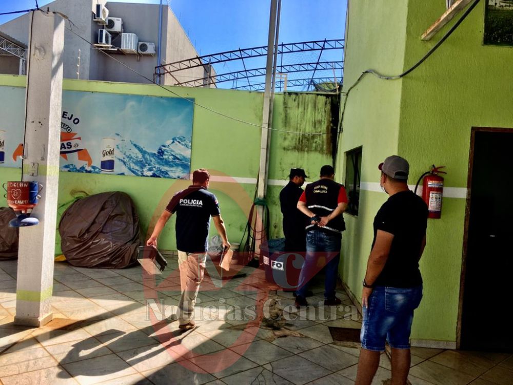 Desconocidos hurtaron mercaderías del Complejo Salinas