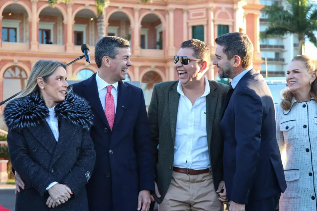 Juancho Acosta comparte emotivo mensaje junto al Presidente Santiago Peña y otras autoridades nacionales