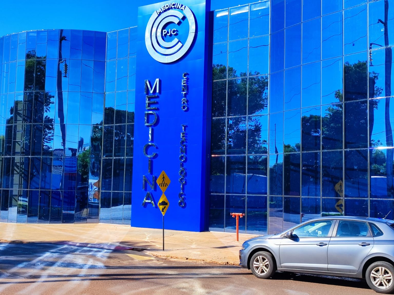 UCP moderniza instalaciones para recibir a sus alumnos en Pedro Juan y CDE