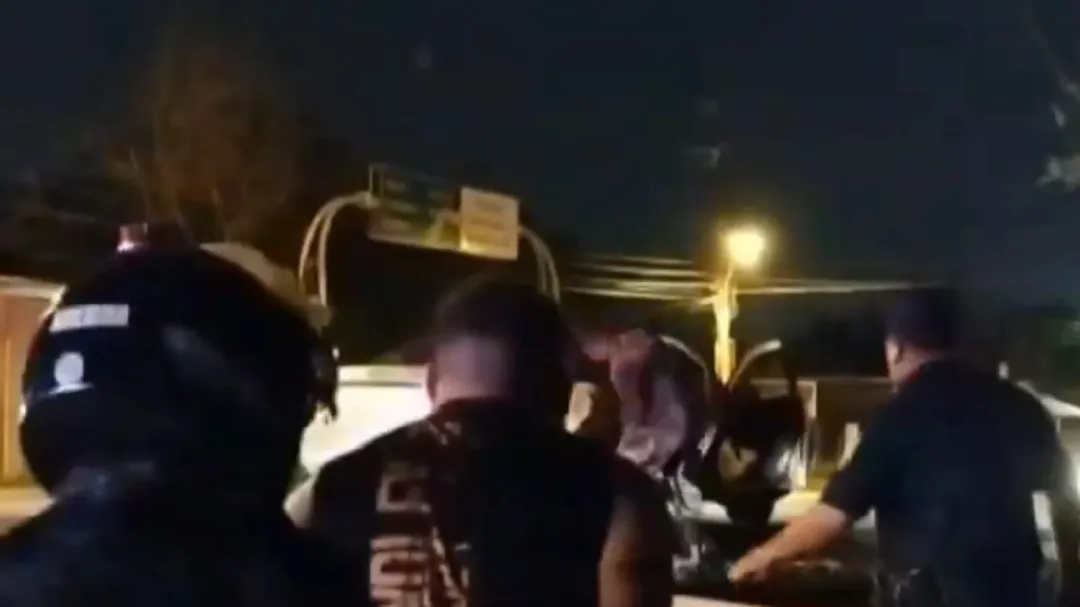 Policía es detenido por robo de una pizzería tras rápida reacción de la víctima