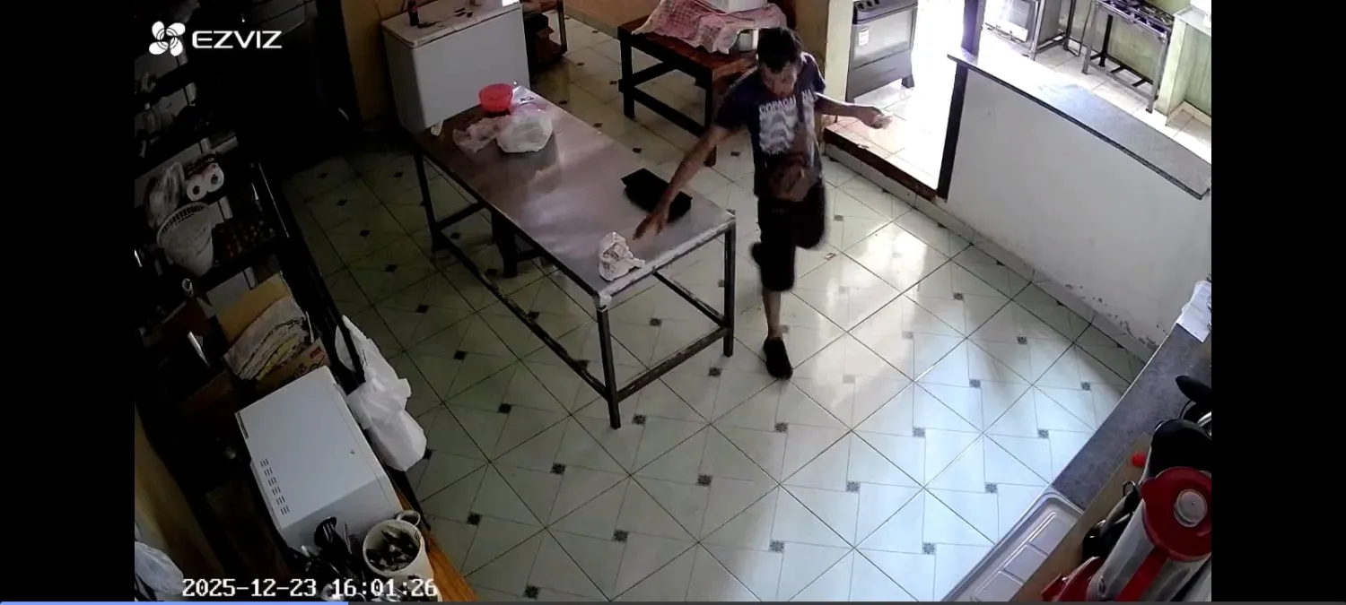 Pedro Juan Caballero: cámara capta robo de caja registradora en restaurante