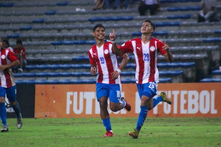 La Albirroja golea y se reacomoda en el grupo