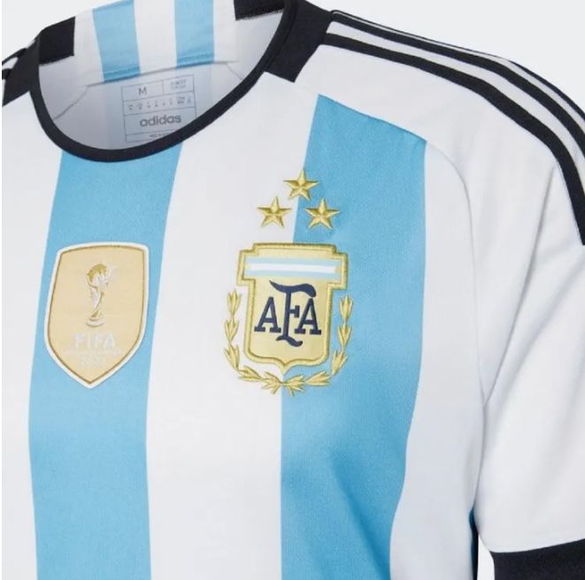Agotada la nueva camiseta de Argentina con las 3 estrellas