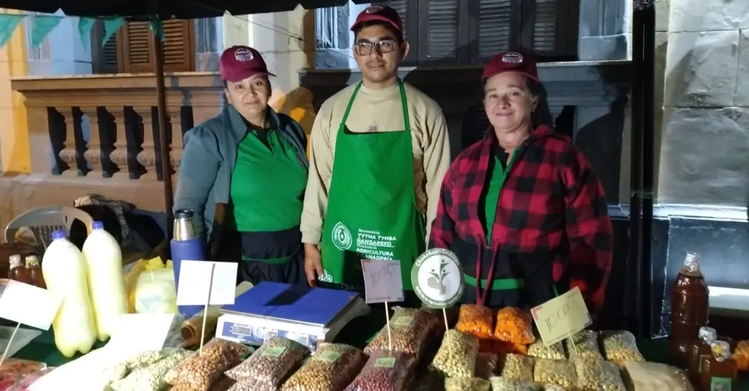 Pequeños productores ofertan productos del campo, sin intermediarios, en cuatro ferias simultáneas