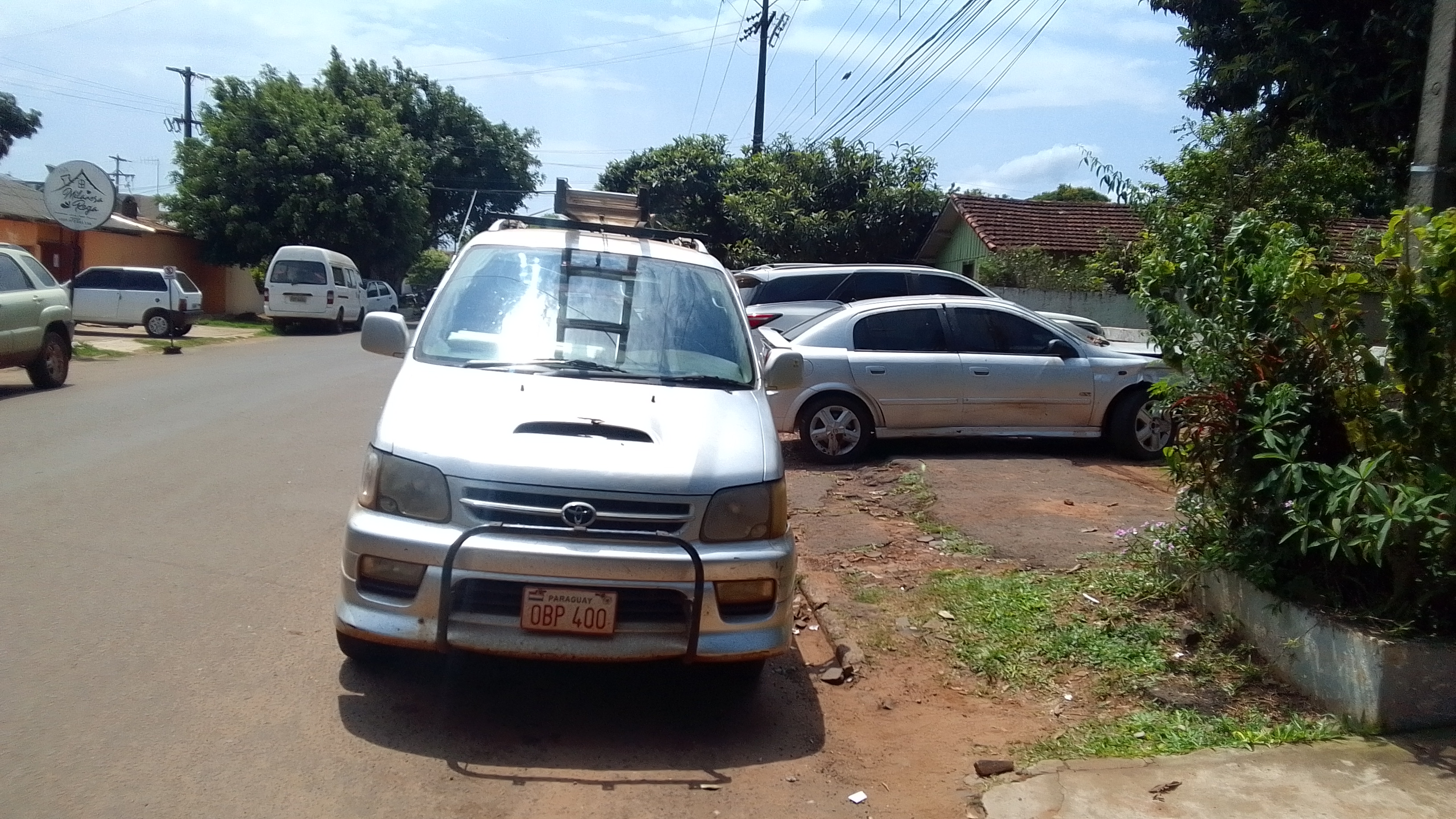 Atentan a balazos contra funcionarios de una empresa al servicio de la ANDE