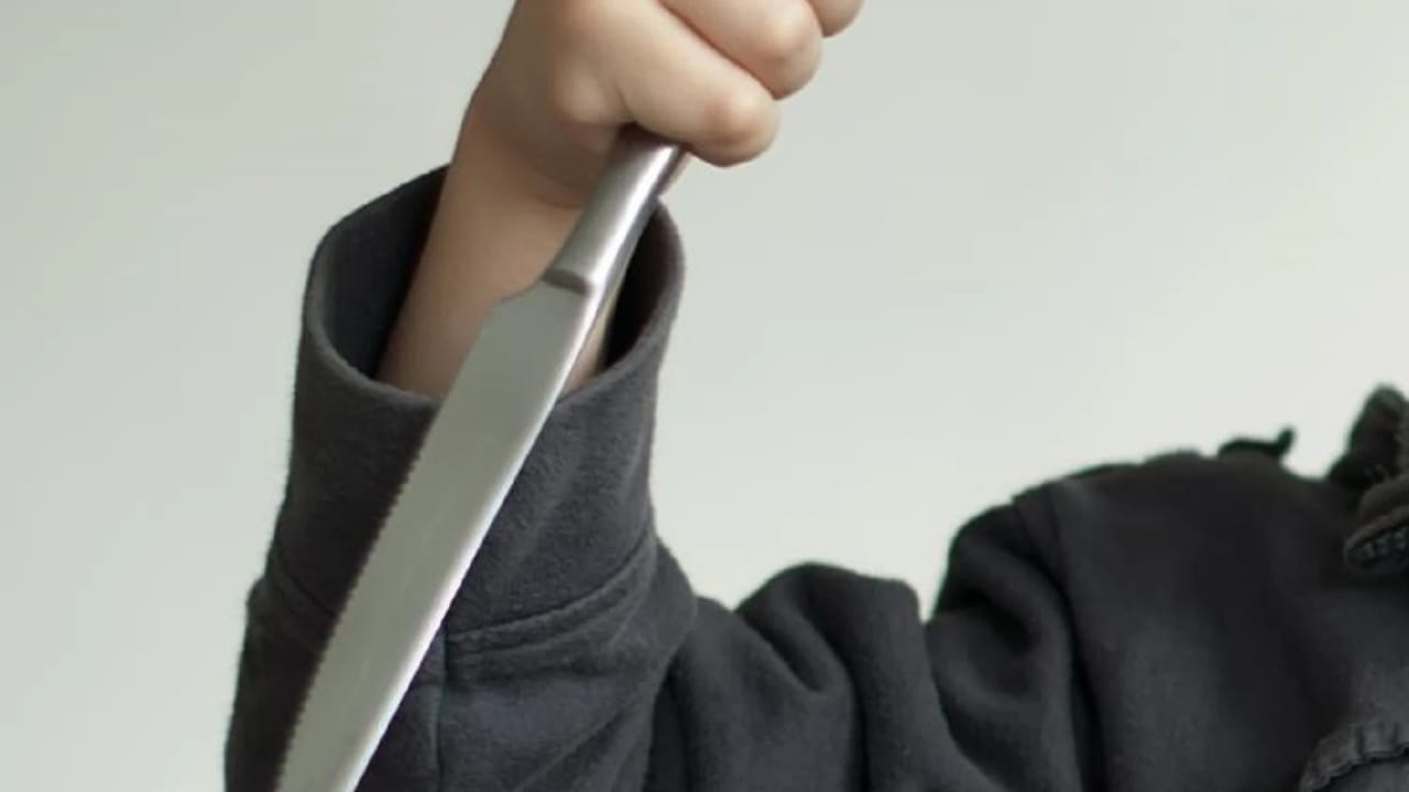 Niño acuchilla a su padre en defensa de su madre en Ciudad del Este