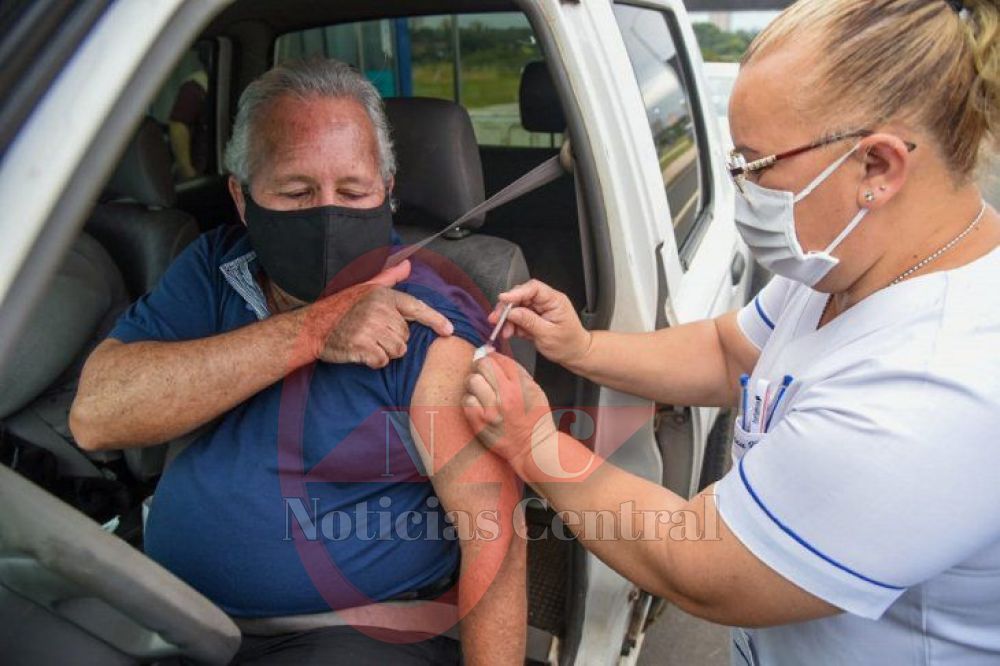 Covid-19: Continúa vacunación de segunda dosis en todo el país