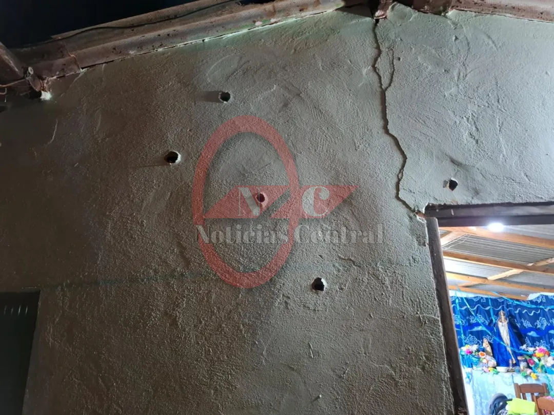 Disparan contra vivienda de un albañil en barrio Obrero