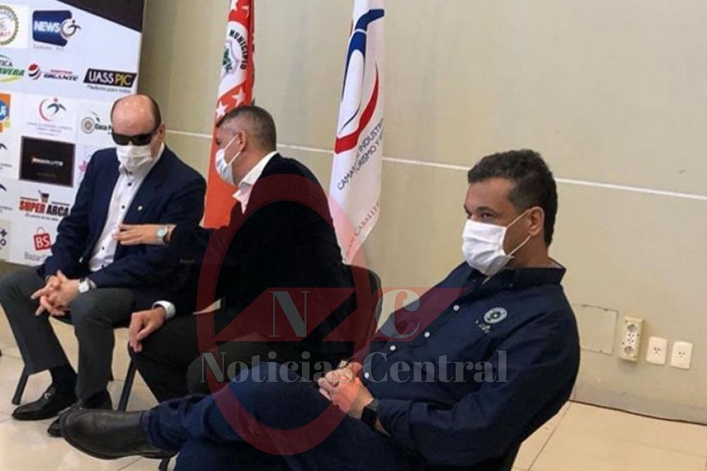 Terapista aprovechó desperfecto de ambulancia para intubar a Acevedo