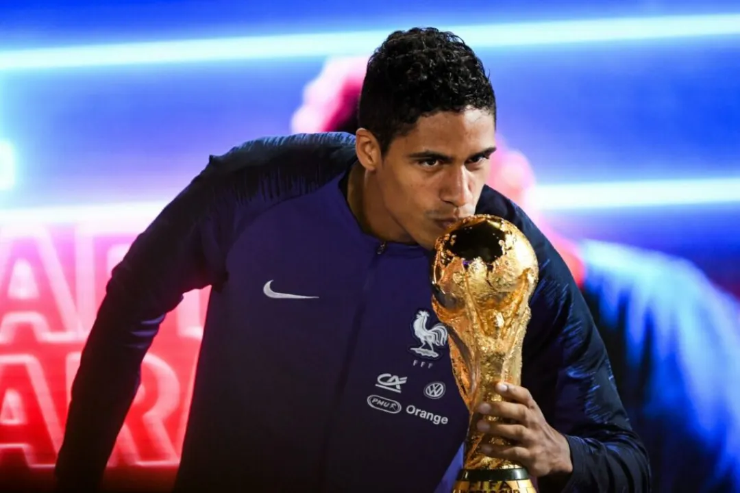 Raphael Varane se retira del fútbol a los 31 años