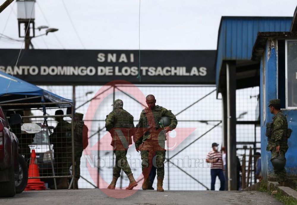 Masacre en cárcel de Ecuador deja más de 40 presos asesinados