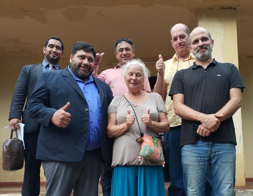 De pedir cárcel, ahora Fiscalía sobresee a abuela detenida por plantines de marihuana