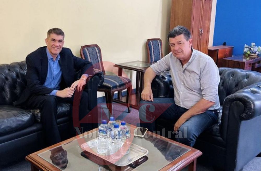 Efraín Alegre propone a Ronald Acevedo como ministro del Interior