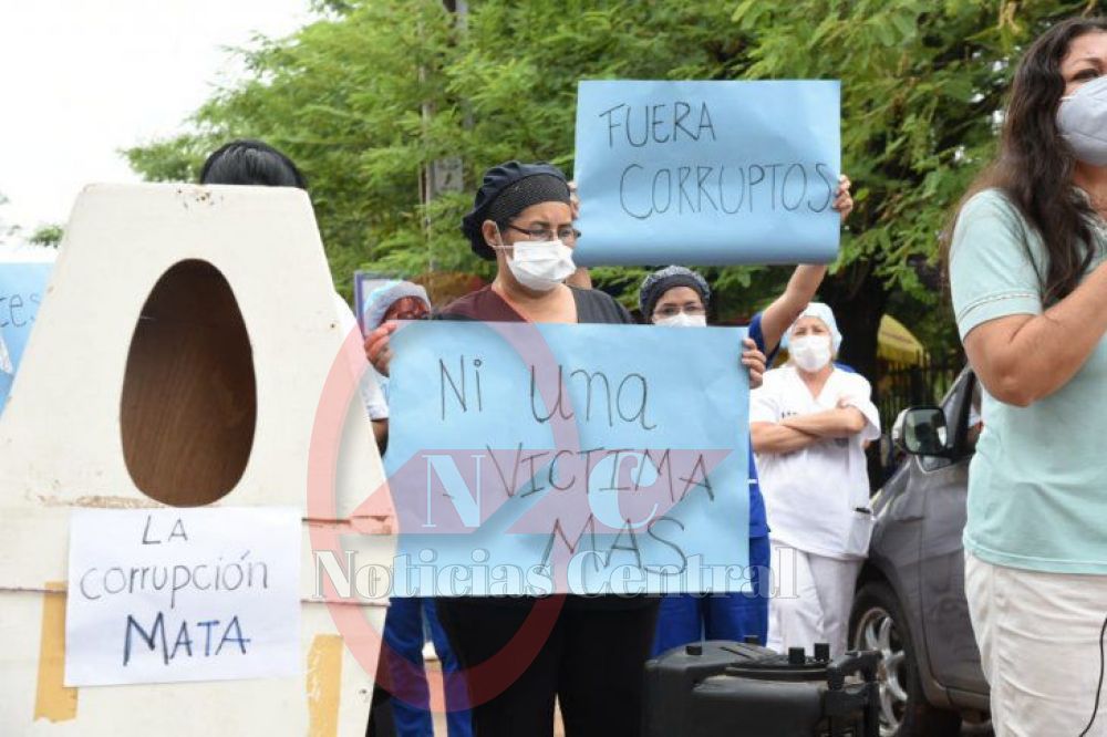 Senado insta a renunciar a Mazzoleni, Rolón y Sequera por gestión deficiente