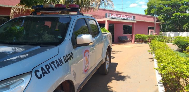 Detienen a policía que supuestamente fungía de informante a narco