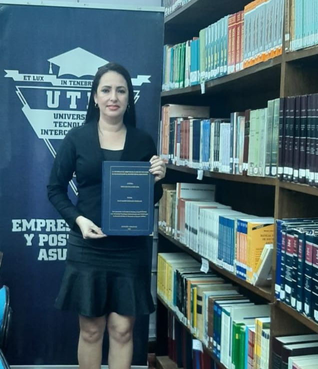 Fiscal pedrojuanina defiende su tesis de "Doctorado en Ciencias Jurídicas"