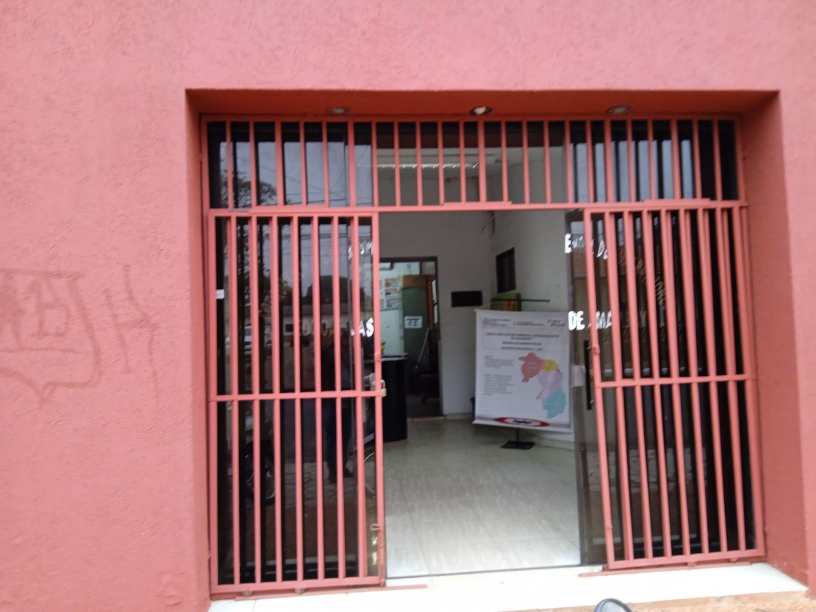 Separan a docente denunciado por abuso sexual en menores y violencia familiar