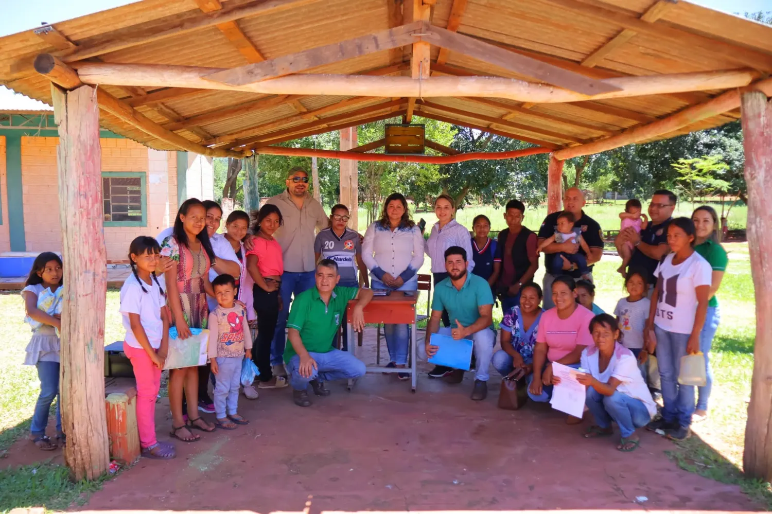 Cerro Corá llevó servicios estatales a la comunidad en una nueva jornada del “Día de Gobierno”