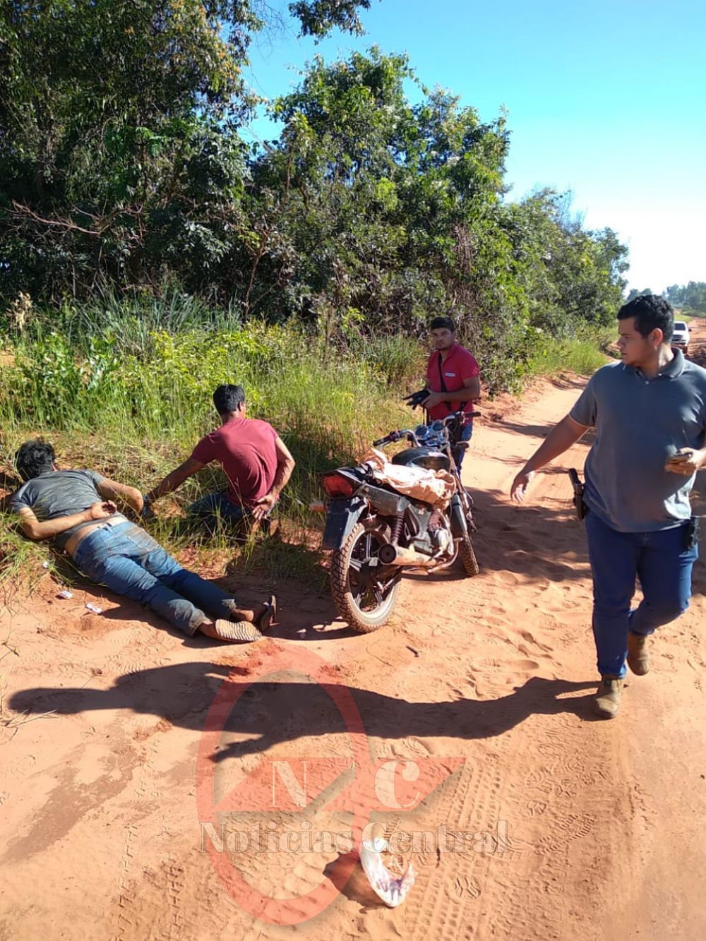 Detienen a dos hombres tras asalto y toma de rehén en Capitán Bado 