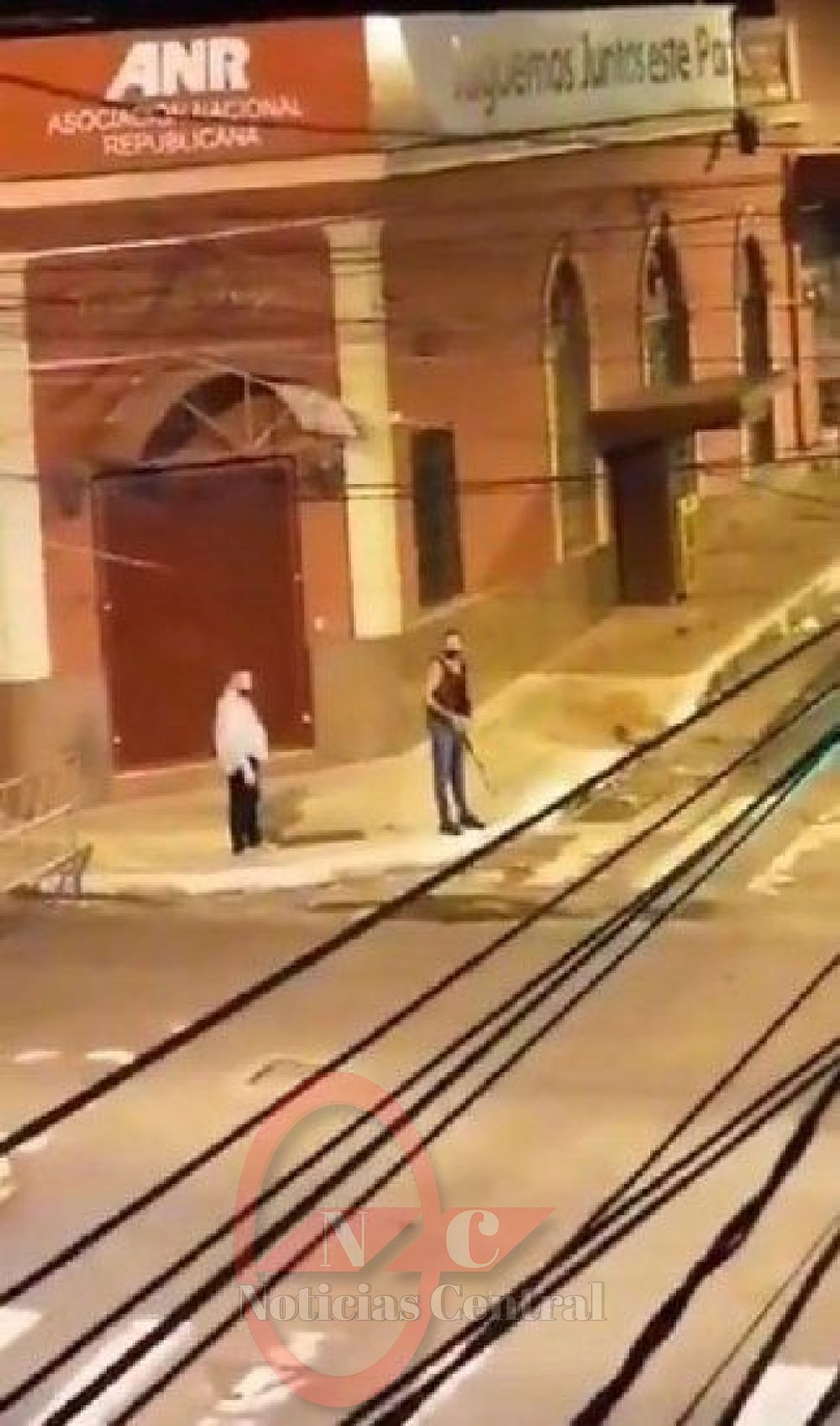 Giuzzio dice que hombre que disparó en inmediaciones de la ANR es policía