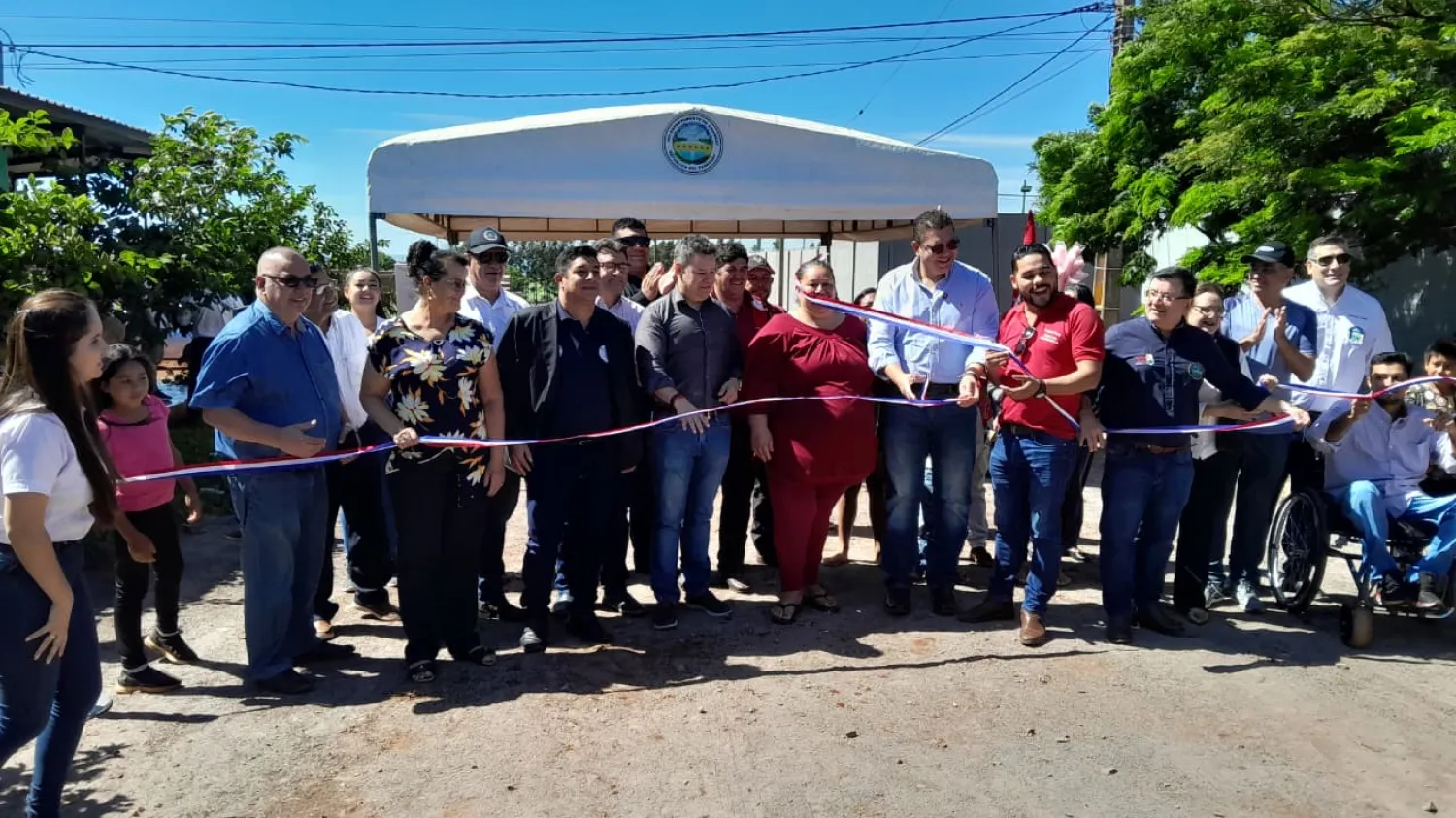 Juancho Acosta impulsa el desarrollo urbano con nuevas cuadras de empedrado en Villa San Pedro