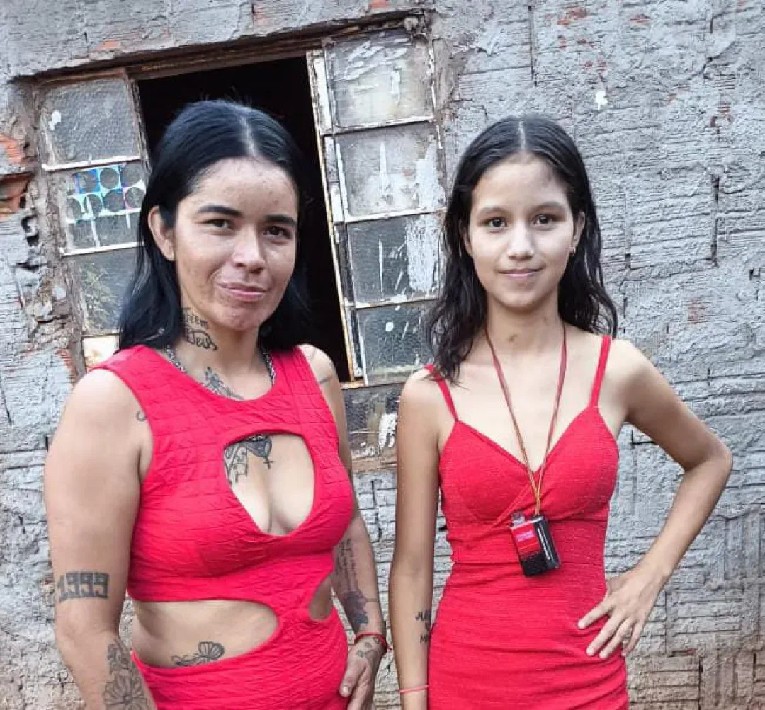 PJC: Hermanas salieron de casa para comprar carne para el asado y no retornaron