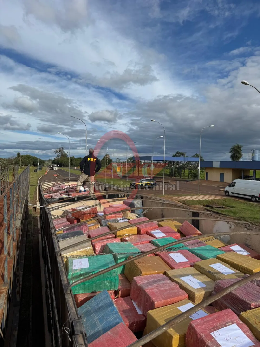 Histórica incautación de marihuana en Dourados: más de 27 toneladas salían de la Frontera PJC-PP