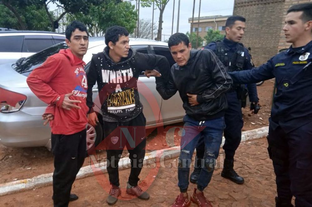 “Soldados” del PCC protagonizan fuga de película de la cárcel de Misiones