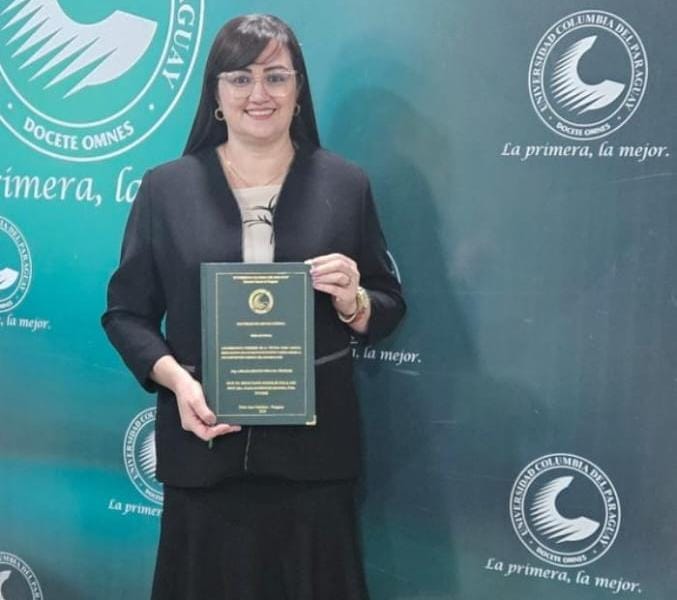 Magistrada pedrojuanina defiende su tesis de "Doctorado en Ciencias Jurídicas"