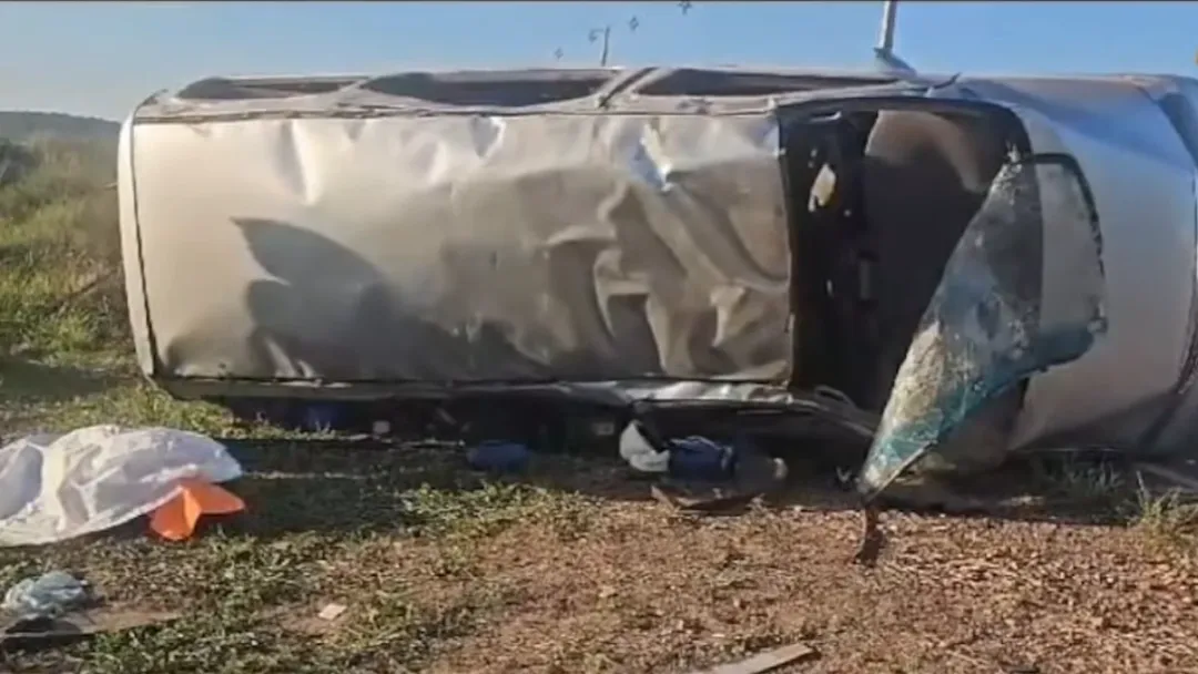 Paraguarí: Bache causa vuelco de vehículo y accidente deja dos muertos y cinco heridos