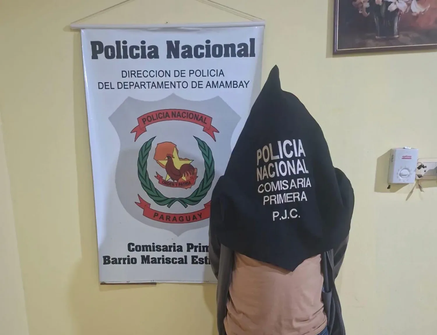 Lo denunciaron por exhibirse frente a sus familiares y terminó detenido en Pedro Juan Caballero