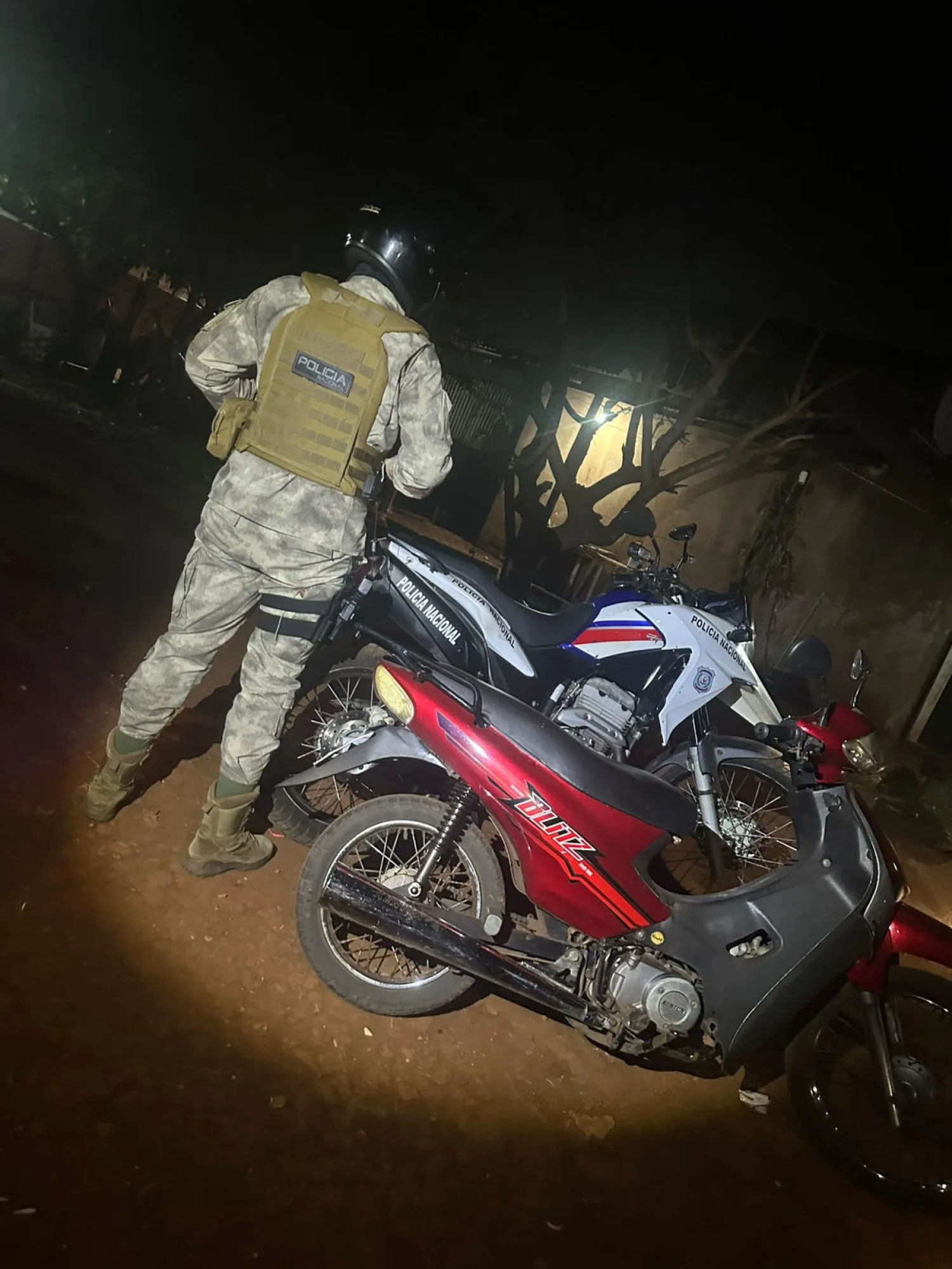 Recuperan motocicleta denunciada como hurtada tras persecución policial en Pedro Juan Caballero